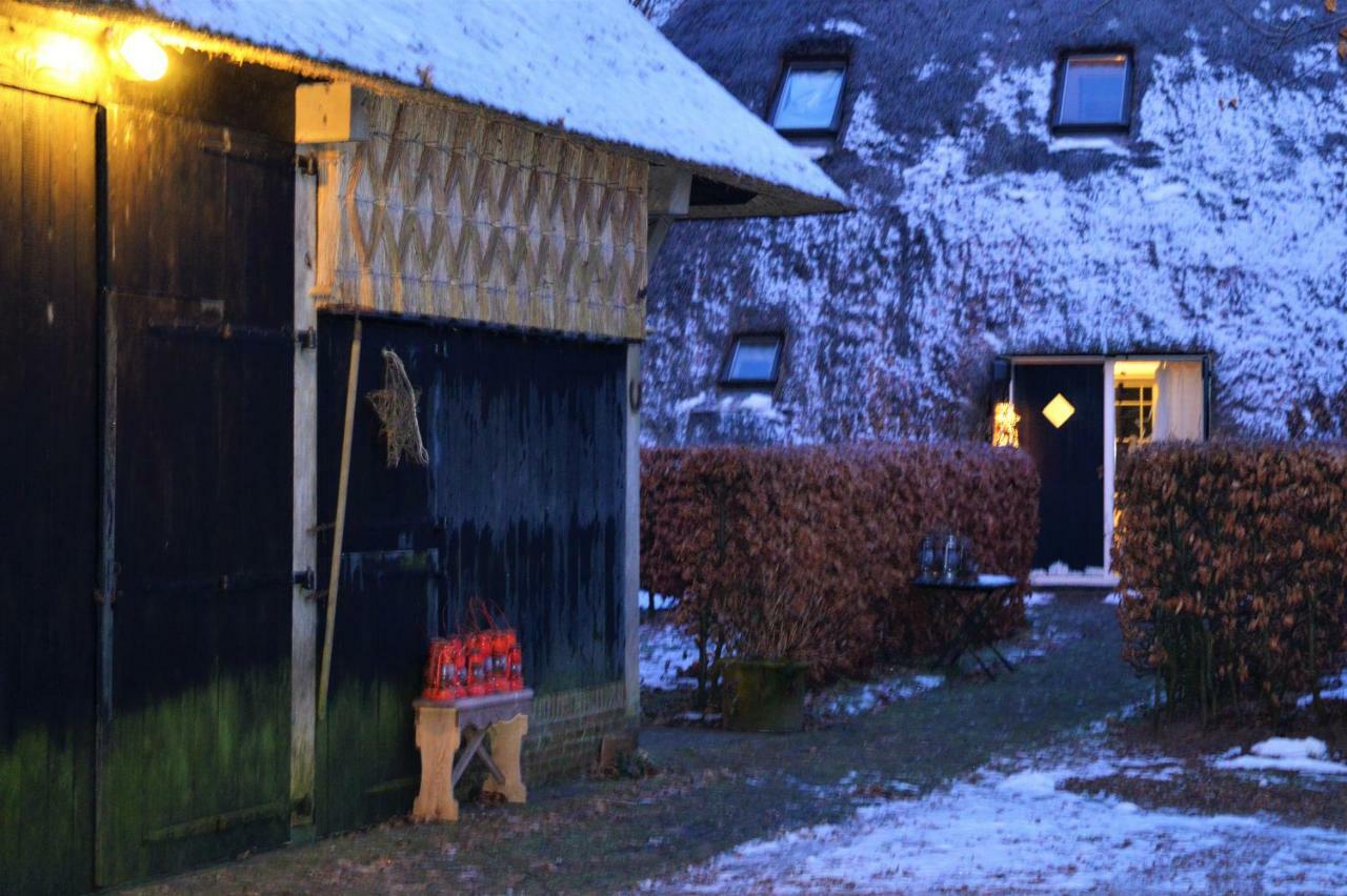 Hotel Aan De Dwarsweg Uffelte Exterior foto